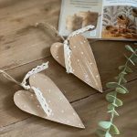 آویز قلب خالدار