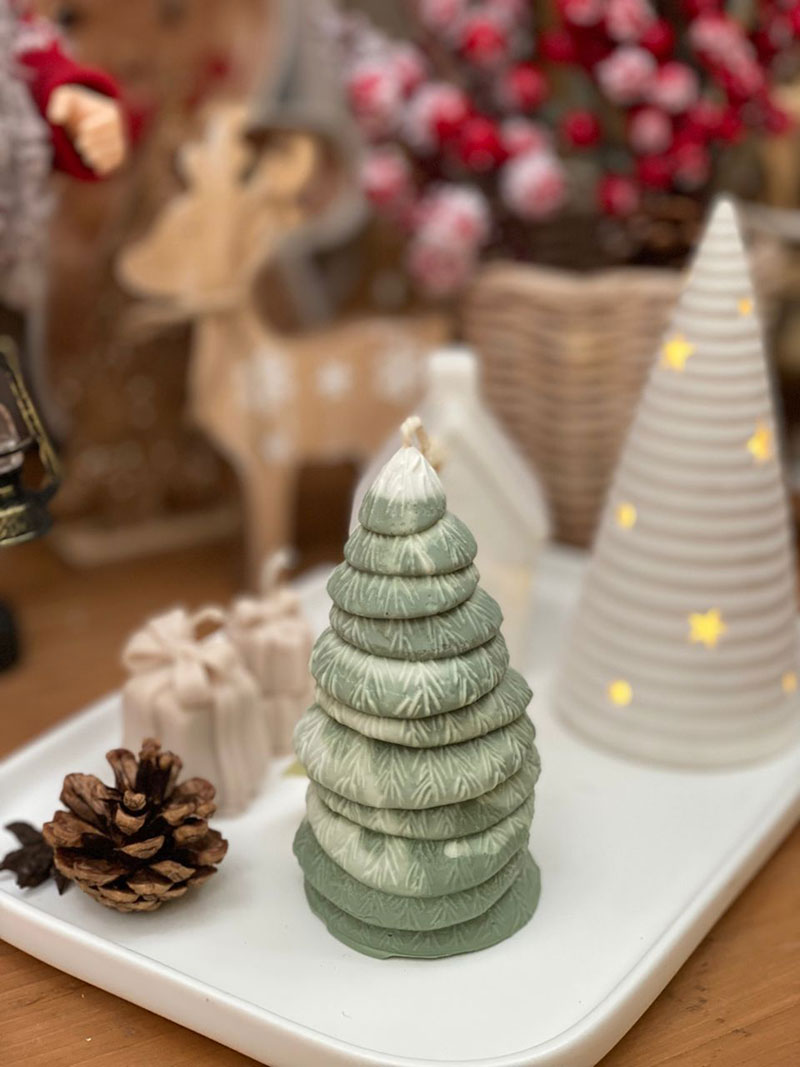 شمع کاج خامه ای