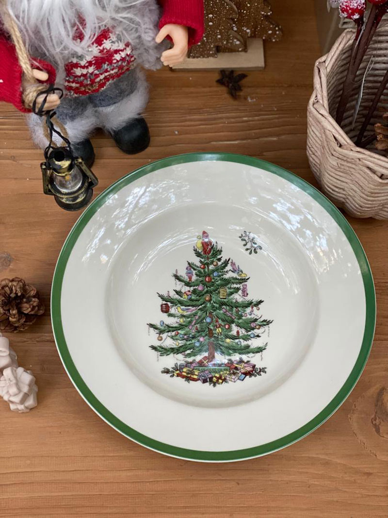 پاستاخوری کاج