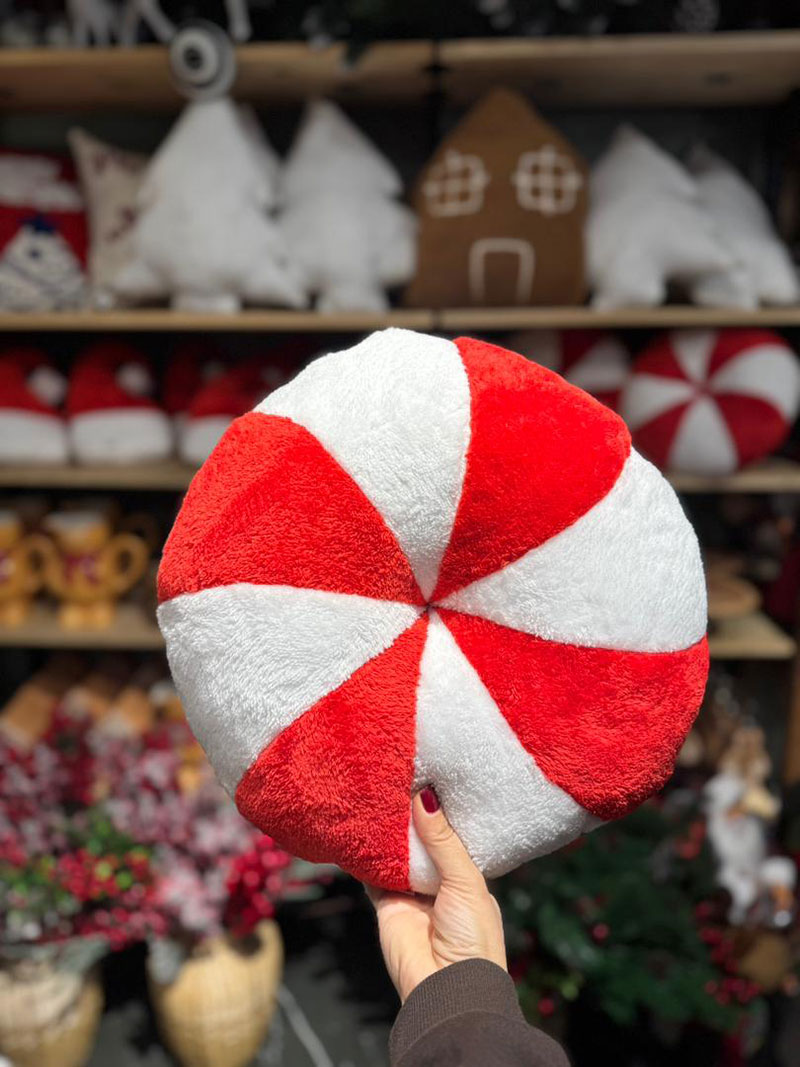 کوسن گرد آبنبات