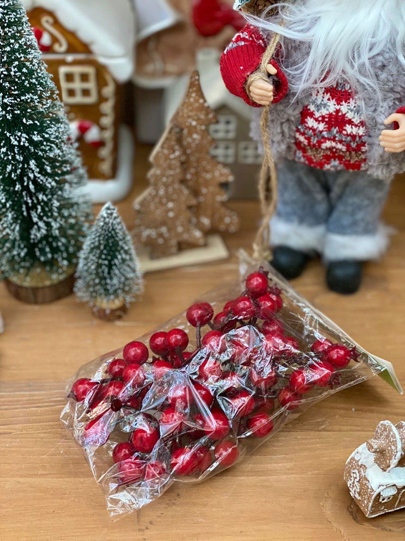 بری تزئینات درخت